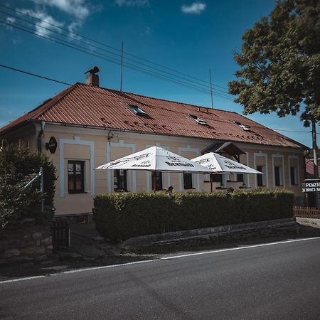 Hotel Penzion U Dračí skaly Svojse Exterior foto