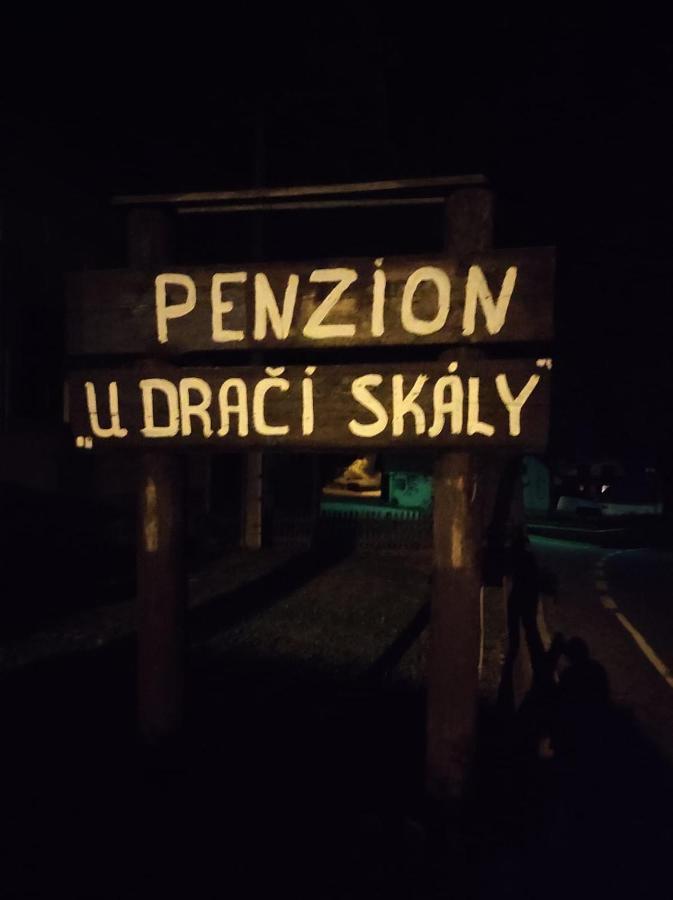 Hotel Penzion U Dračí skaly Svojse Exterior foto