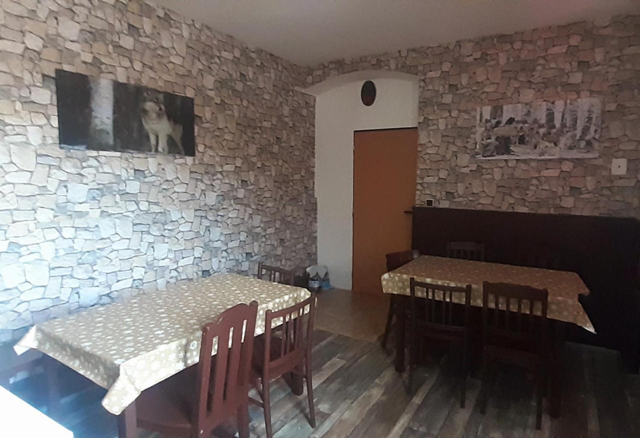 Hotel Penzion U Dračí skaly Svojse Exterior foto